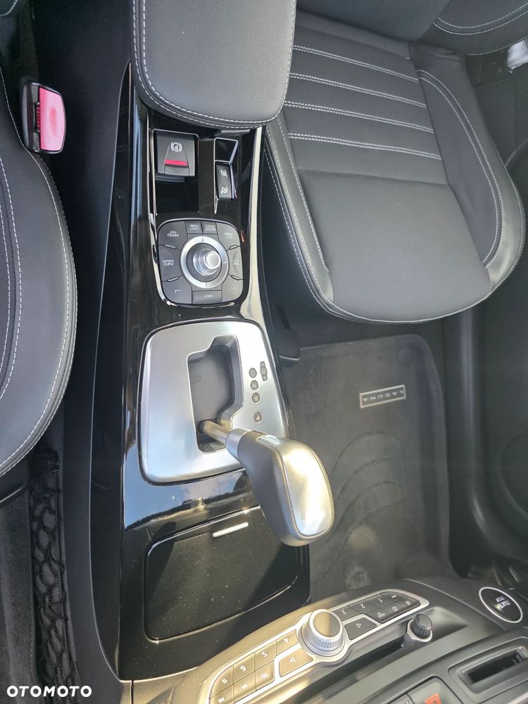 Renault Laguna 2.0 dCi Bose Edition - 30