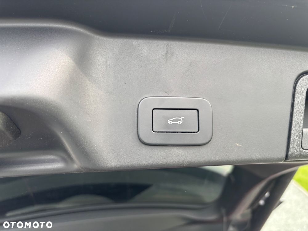 Land Rover Range Rover Evoque 2.0 P200 mHEV R-Dynamic S - 9