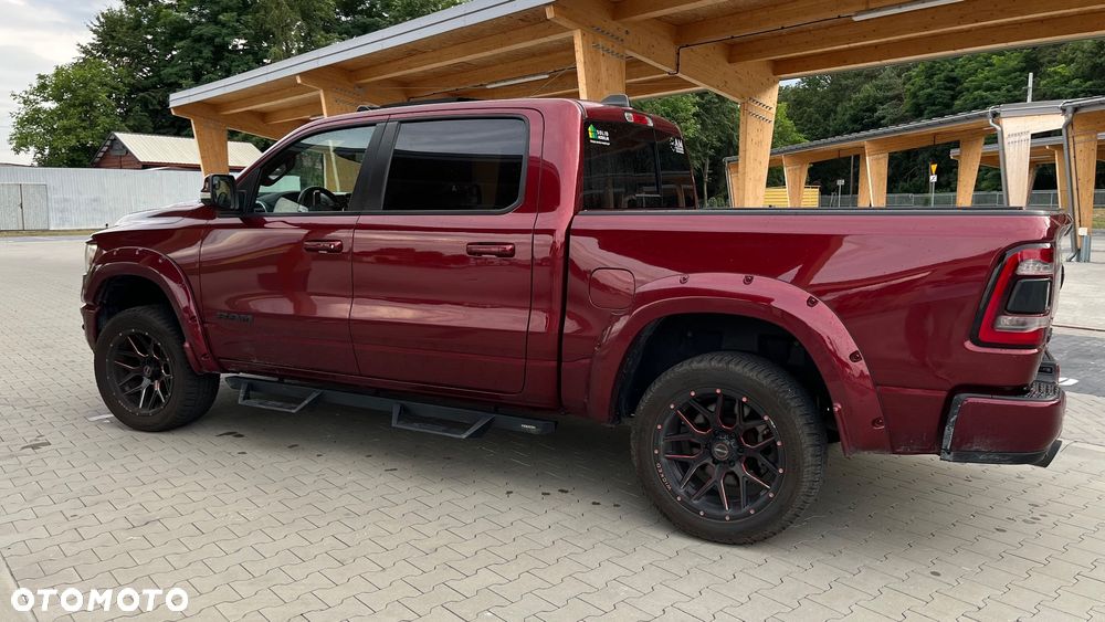Dodge RAM 5.7 4x4 - 10