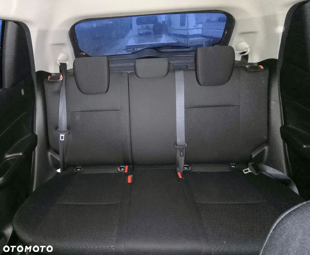 Suzuki Swift 1.2 Dualjet SHVS Premium Plus - 11