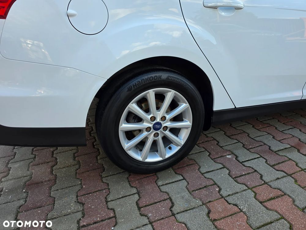 Ford Focus 2.0 TDCi Titanium ASS - 10
