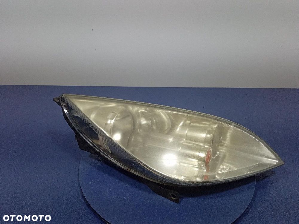 MITSUBISHI COLT VI REFLEKTOR PRAWY MR957354 - 1