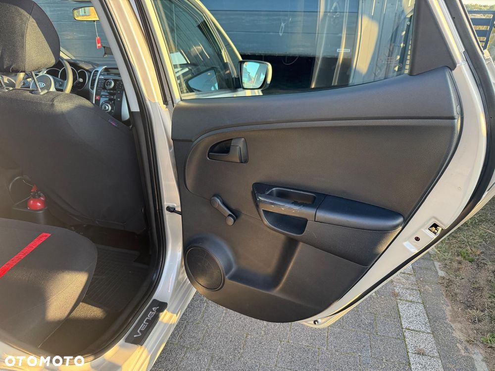 Kia Venga 1.4 M - 16