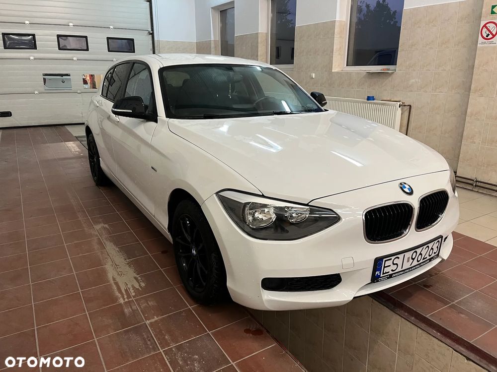BMW Seria 1 116i Sport Line - 1