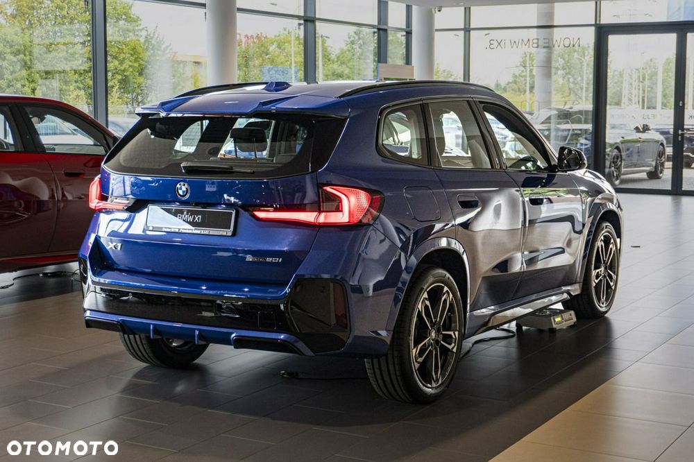 BMW X1 - 11