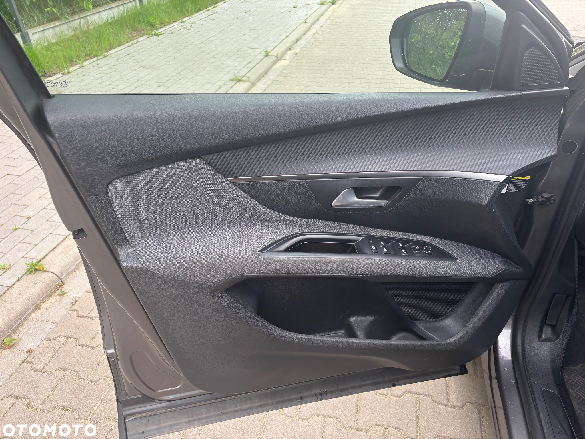 Peugeot 5008 1.2 PureTech Allure S&S - 14