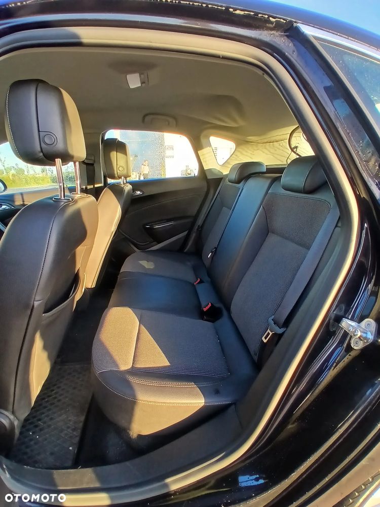Opel Astra 1.7 CDTI - 10
