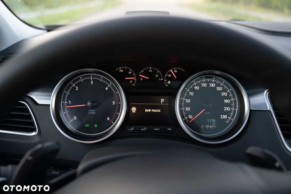 Peugeot 508 2.0 BlueHDi RXH S&S - 32