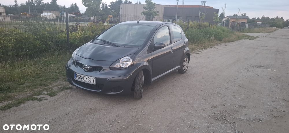 Toyota Aygo - 1