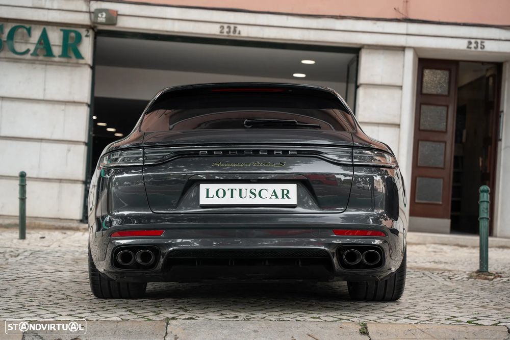 Porsche Panamera Sport Turismo Turbo S E-Hybrid - 4