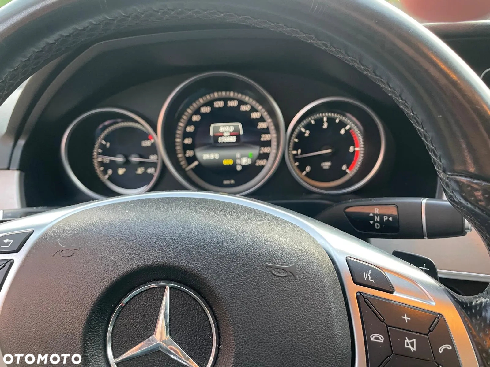 Mercedes-Benz Klasa E 200 BlueTEC 7G-TRONIC Avantgarde - 15