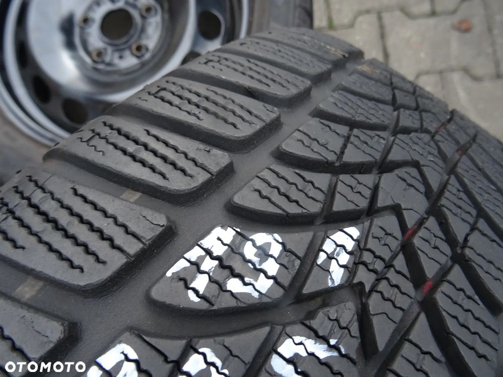 205/55/R16 91H Dunlop Sp Winter Sport 5 - 13