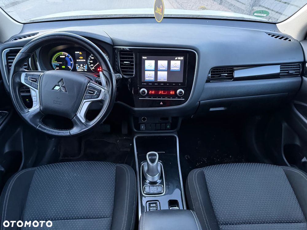 Mitsubishi Outlander Intense + - 4