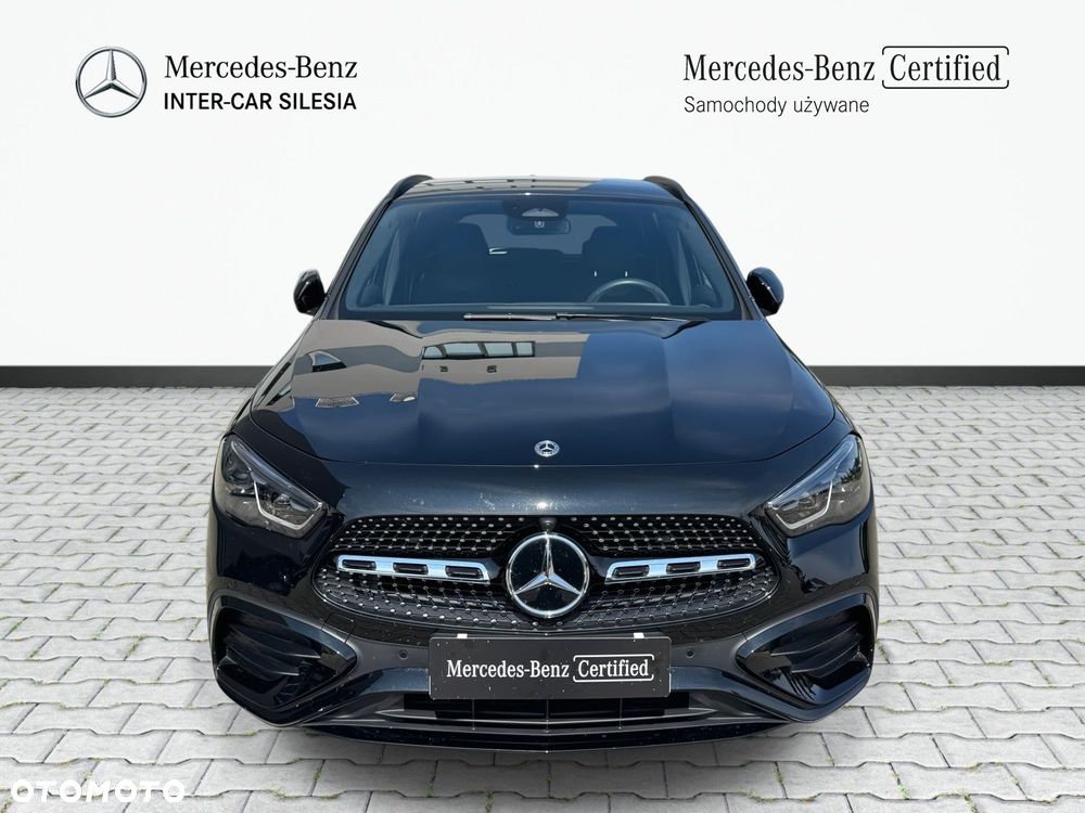 Mercedes-Benz GLA - 3