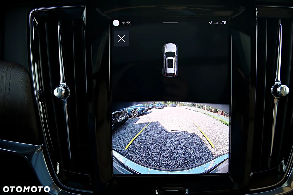 Volvo V90 B5 D AWD Ultimate Dark - 29