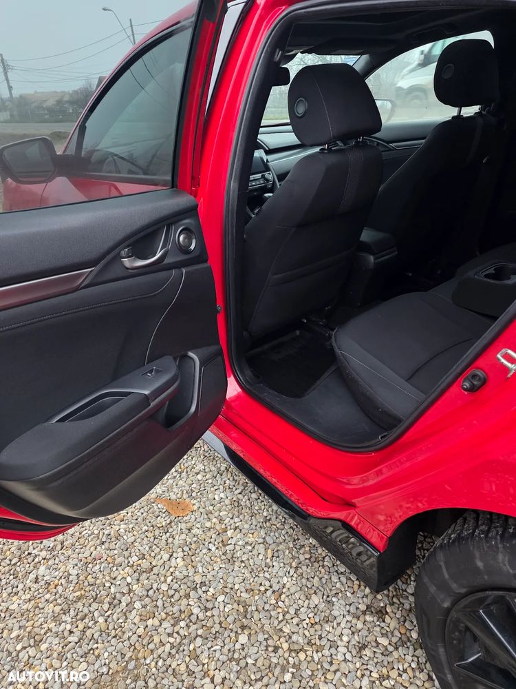 Honda Civic 1.5 VTEC Turbo CVT Sport - 13