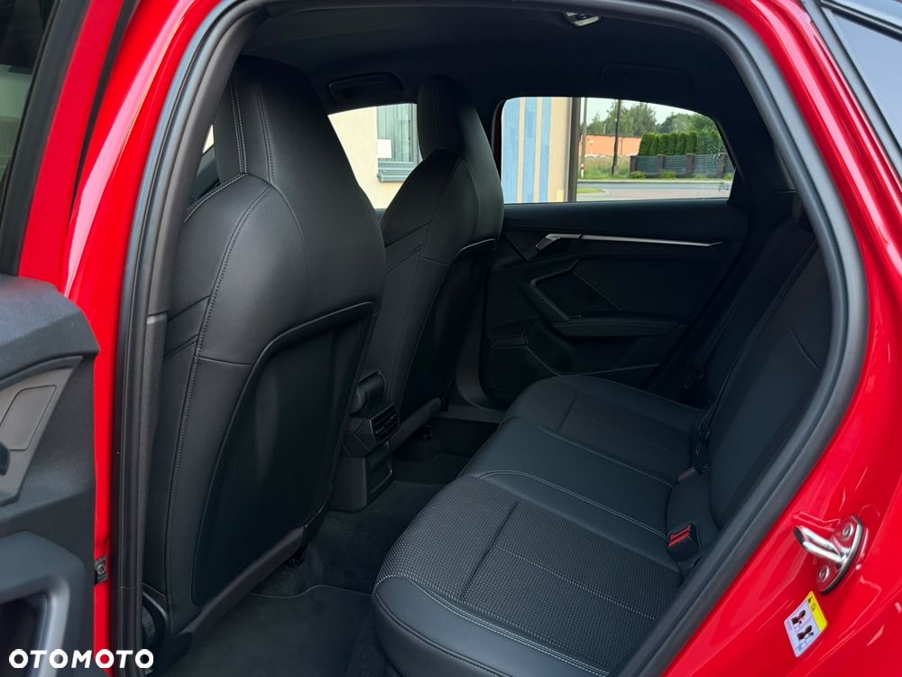 Audi A3 Limousine 35 TFSI S tronic S line - 14