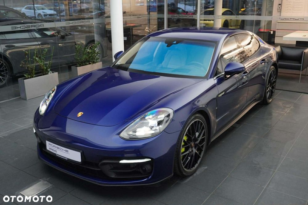 Porsche Panamera 4S E-Hybrid - 4