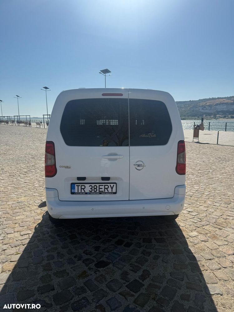 Opel Combo 1.2 L1H1 Start/Stop Edition - 4