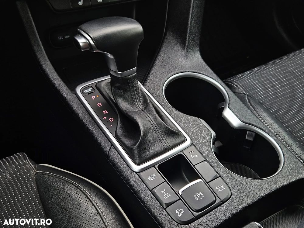 Kia Sportage 1.6 T-GDI 7DCT 4x4 GT Line - 10