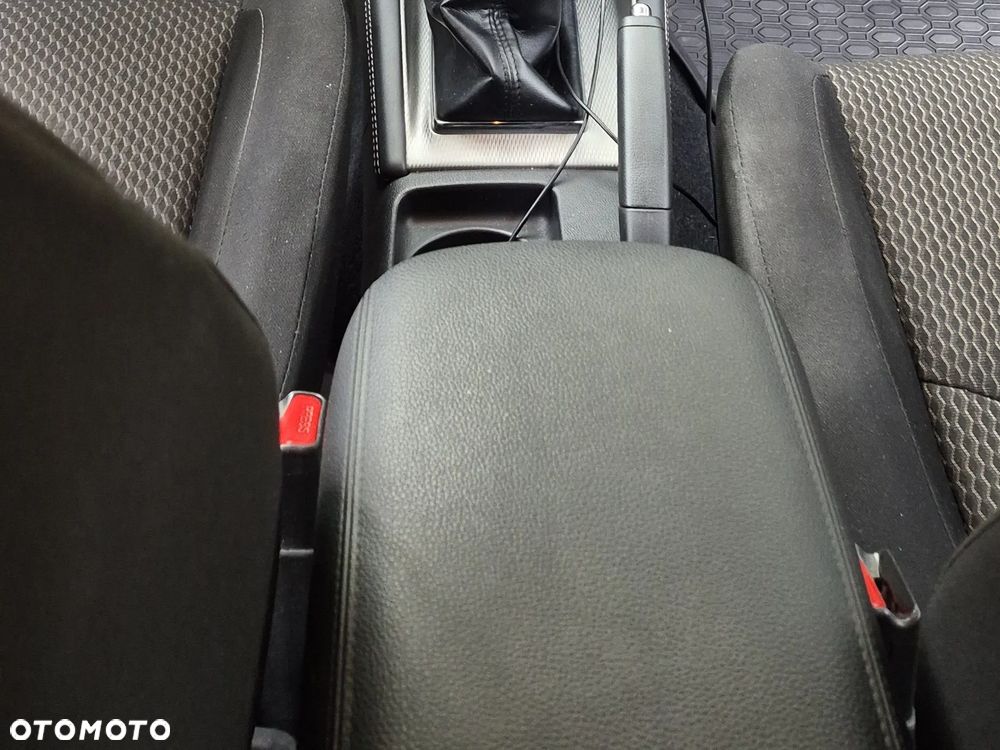 Mitsubishi ASX 1.6 Invite - 27