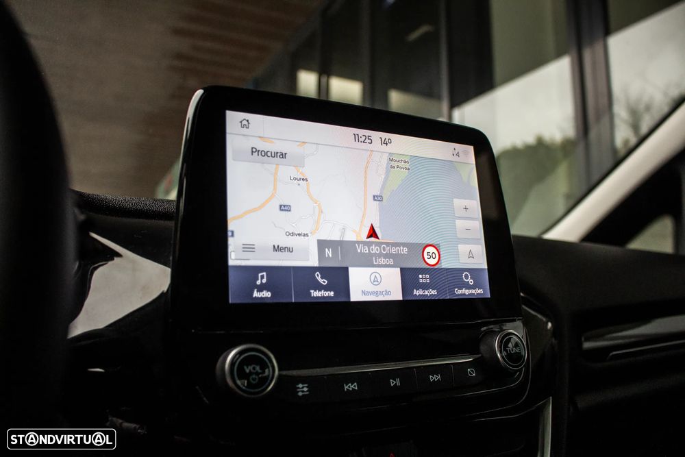 Ford Fiesta 1.0 EcoBoost Connected - 36