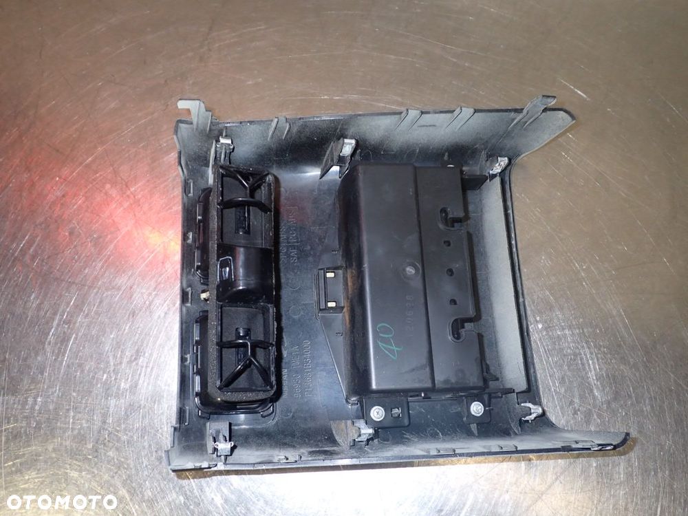 KRATKA NAWIEWU TYŁ POPIELNICZKA INFINITI M37X 96930-1ME1A - 5