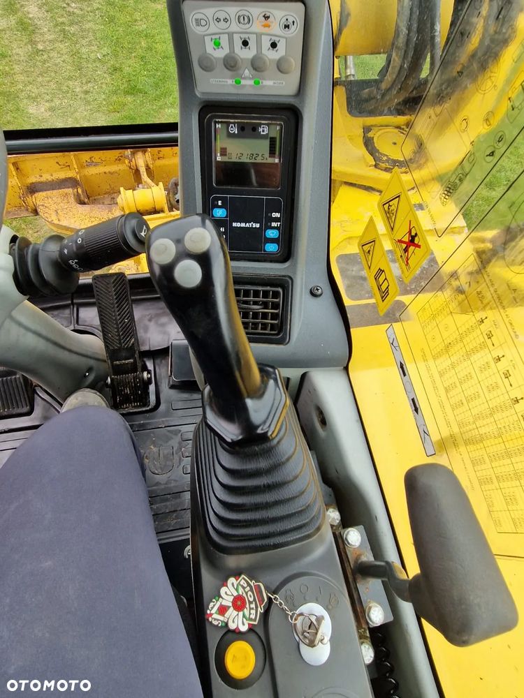 Komatsu PW98MR - 8