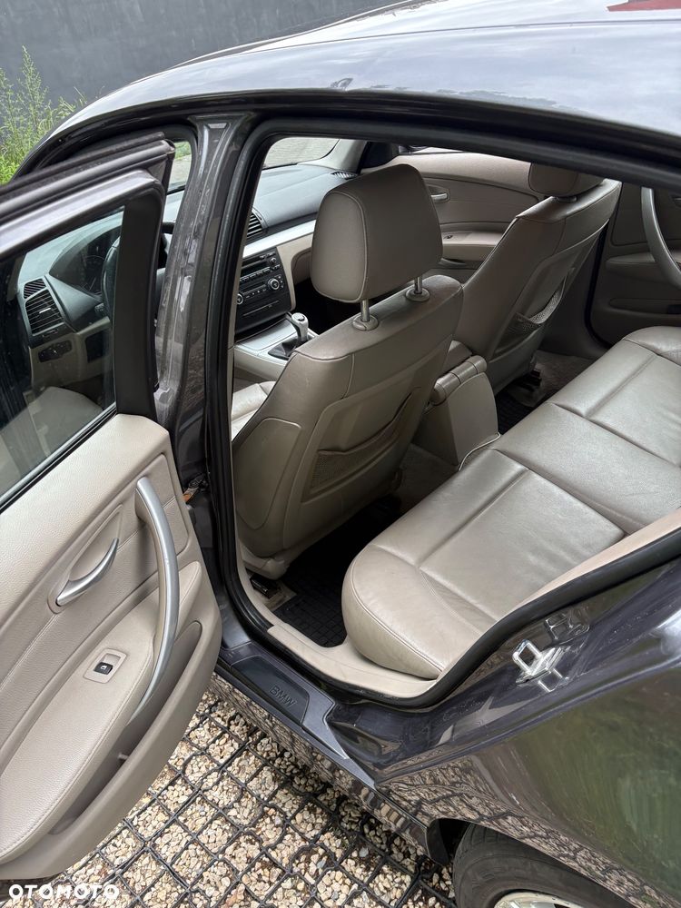 BMW Seria 1 118d - 10