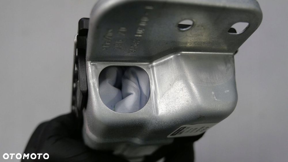 bmw 2 f44 gran coupe poduszka kolanowa lewa kierowcy 6823069 airbag - 8