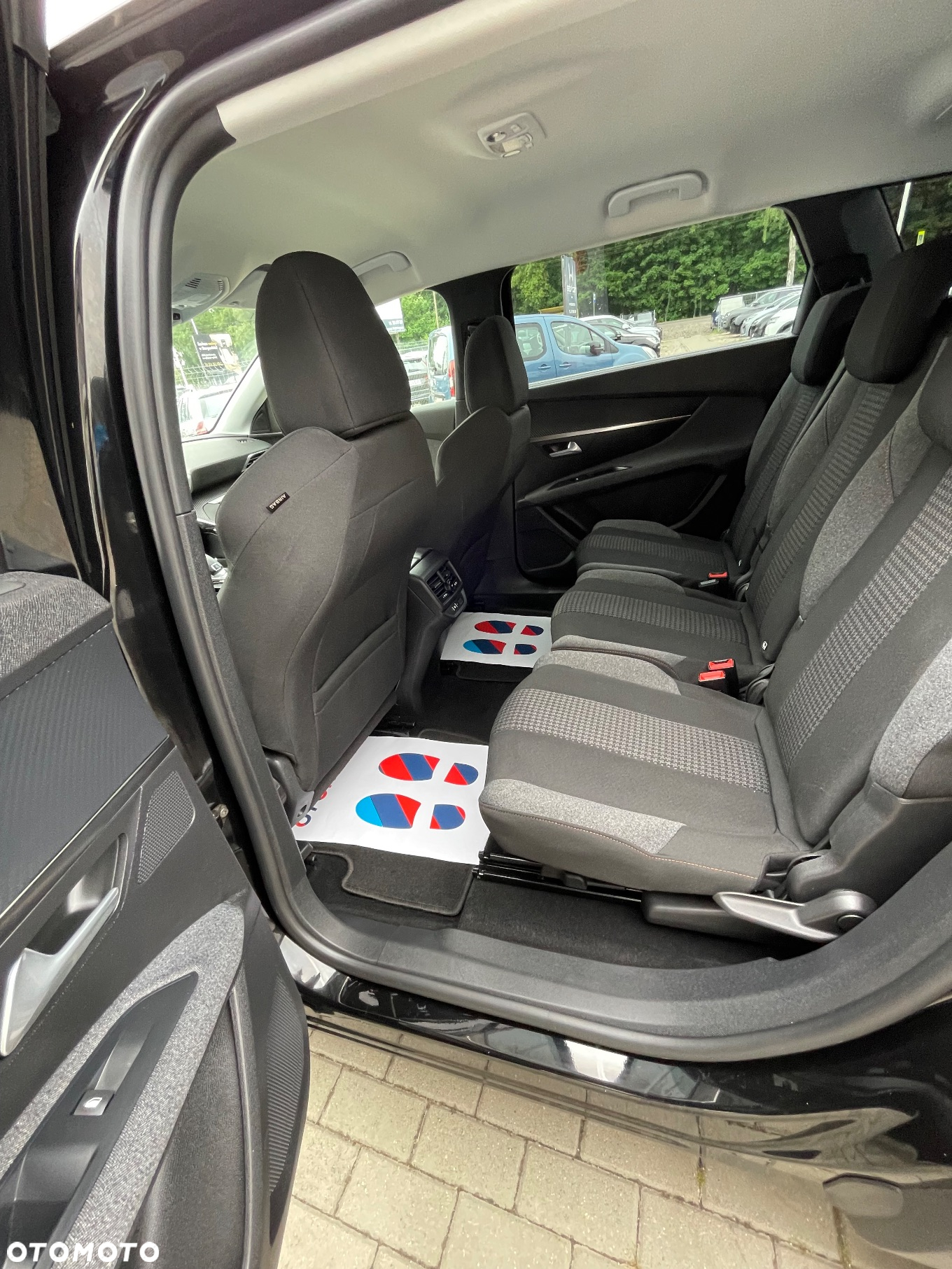 Peugeot 5008 1.5 BlueHDi Active S&S EAT8 - 7