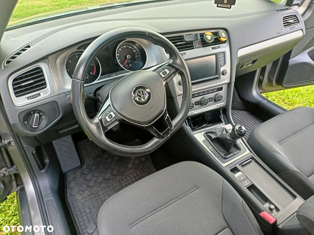 Volkswagen Golf 1.6 TDI BlueMotion Trendline - 9