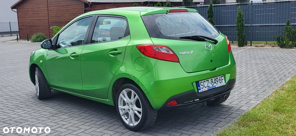 Mazda 2 - 6