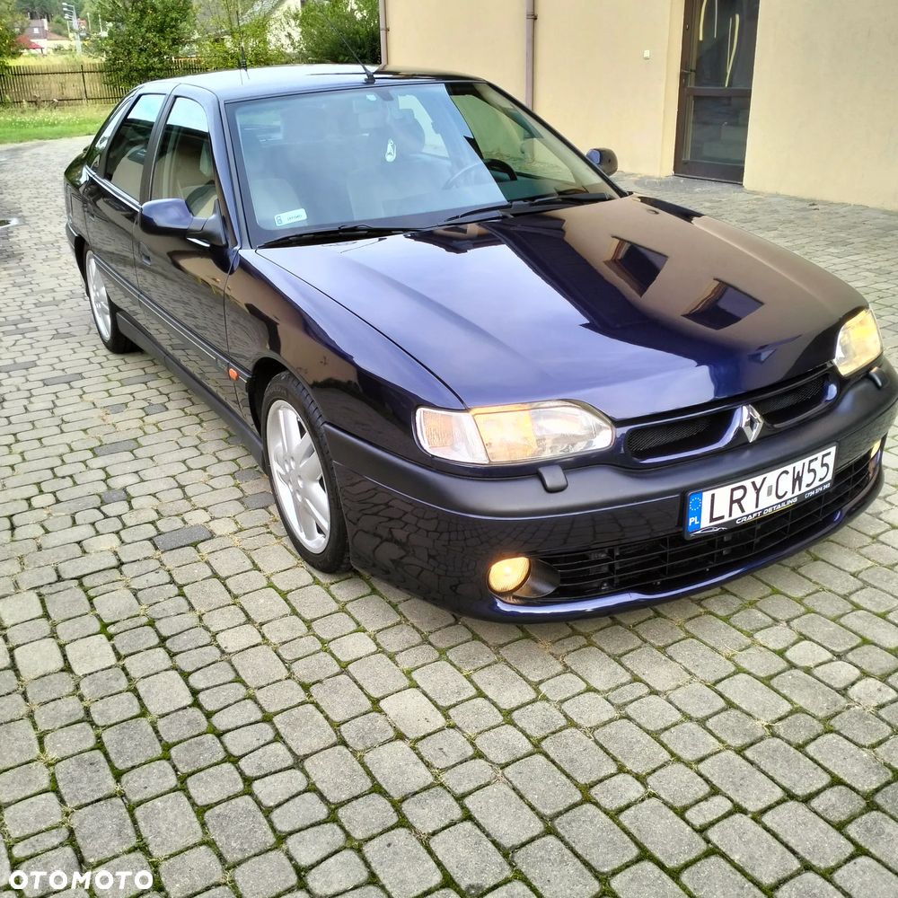 Renault Safrane - 12