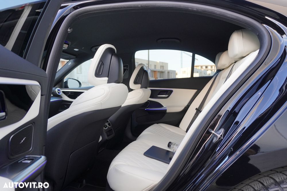Mercedes-Benz C - 19