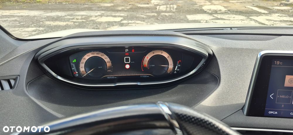 Peugeot 3008 2.0 BlueHDi GT S&S EAT8 - 17
