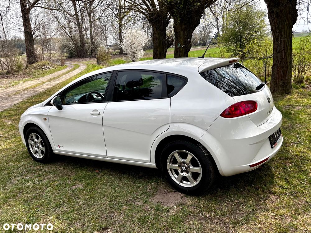 Seat Leon 1.6 TDI DPF Start&Stop Style - 11