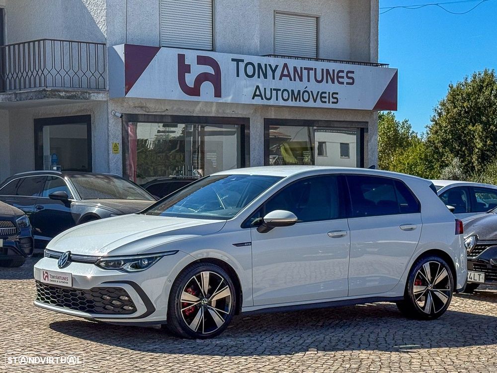 VW Golf 2.0 TDI GTD DSG - 1