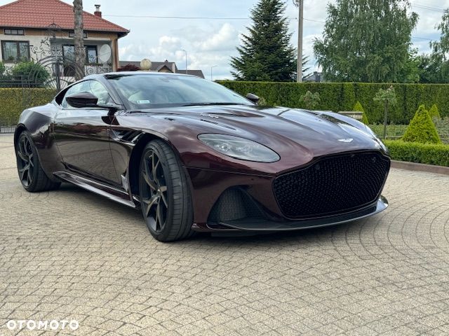 Aston Martin DBS - 1