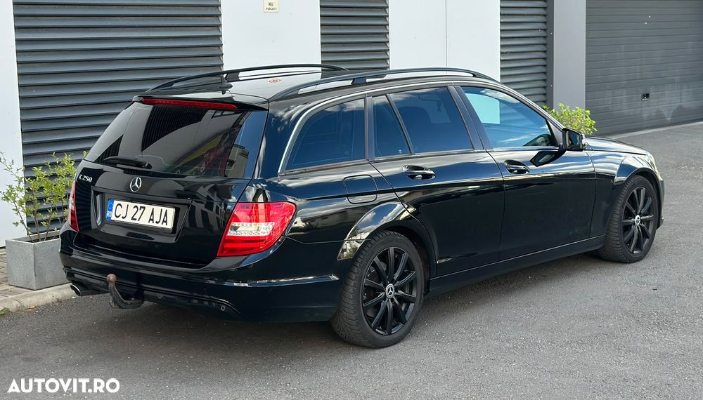 Mercedes-Benz C - 4