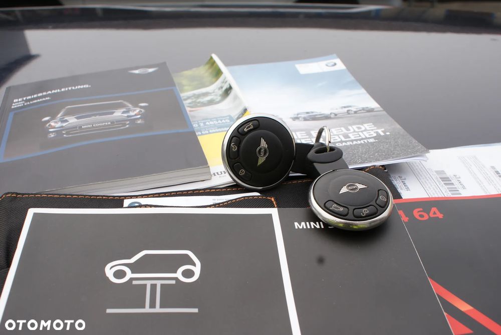 MINI ONE - 11