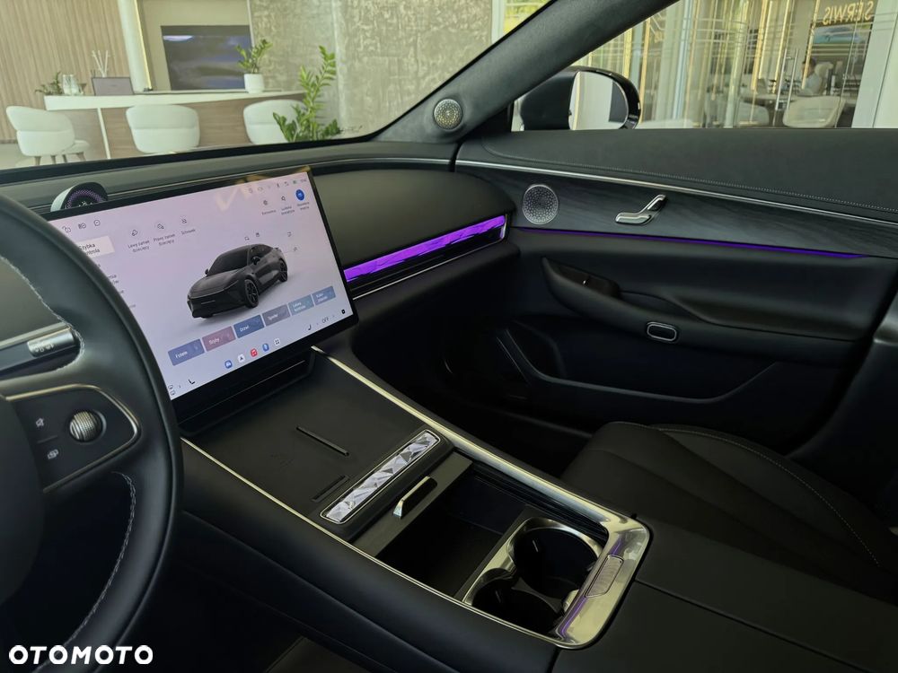 Exlantix ES 100kWh Premium AWD - 27