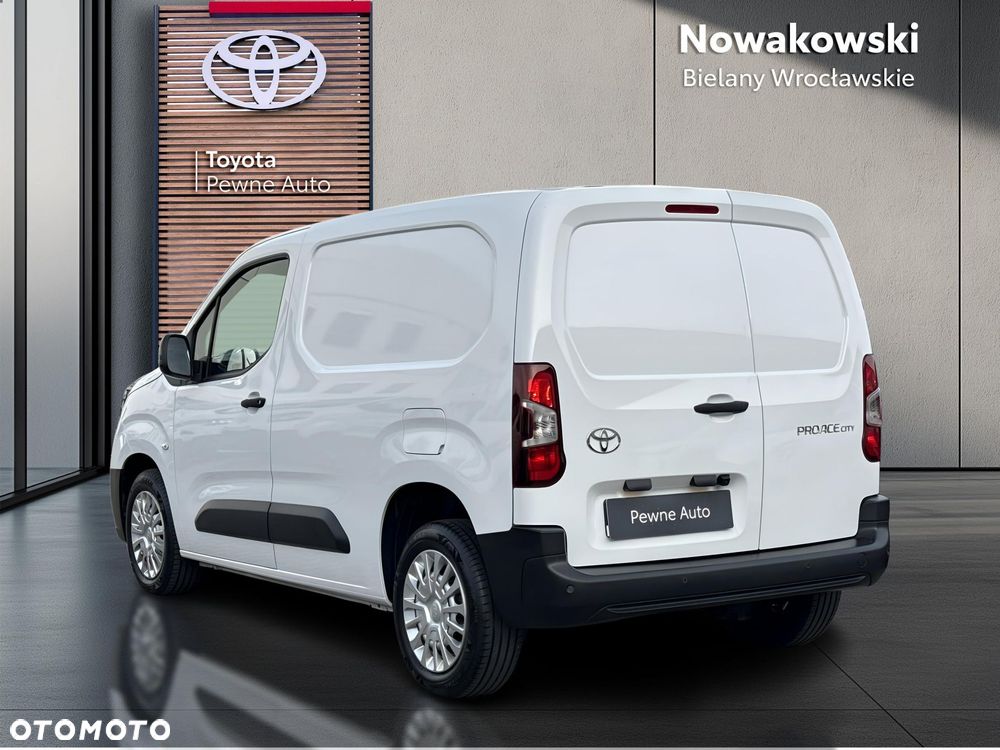 Toyota Proace City - 3