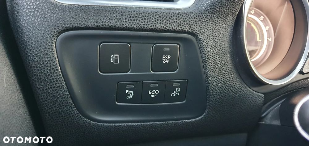Citroën DS4 HDi 115 Chic - 23