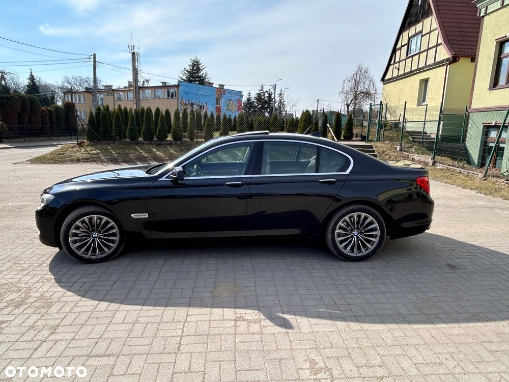 BMW Seria 7 730Ld - 12