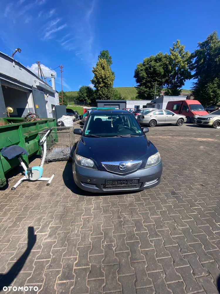 Mazda II na części - 1