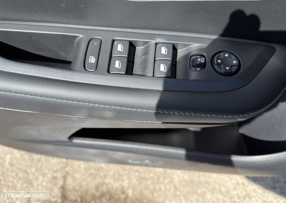 Peugeot 208 PureTech 100 Allure Pack - 13