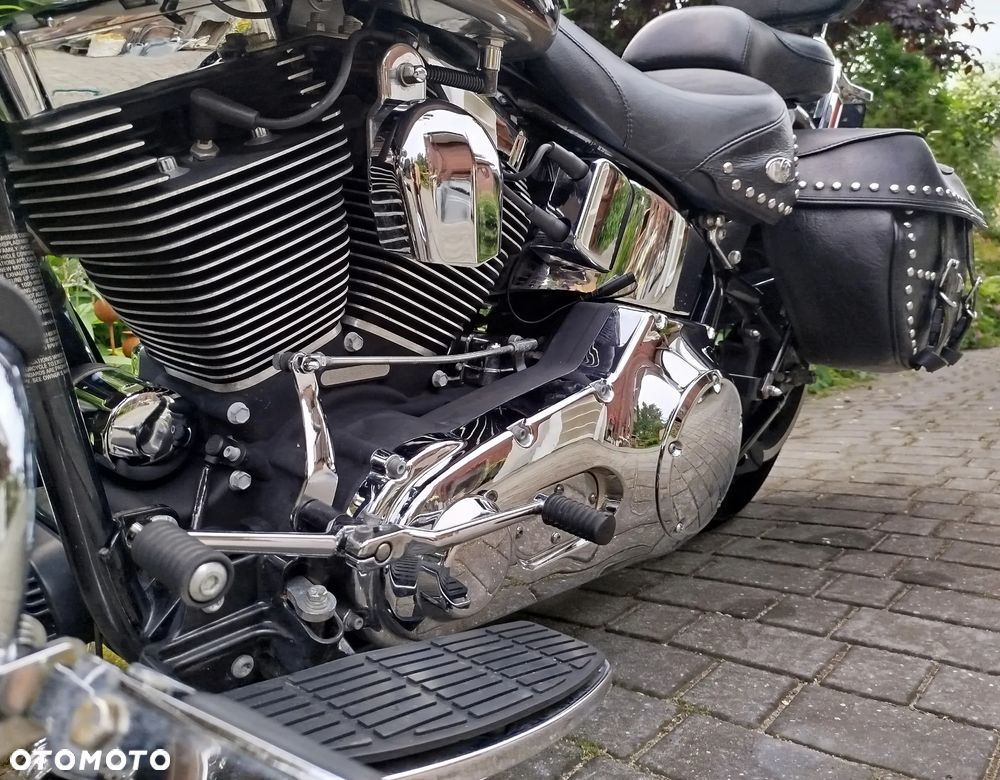 Harley-Davidson Softail Heritage Classic - 11
