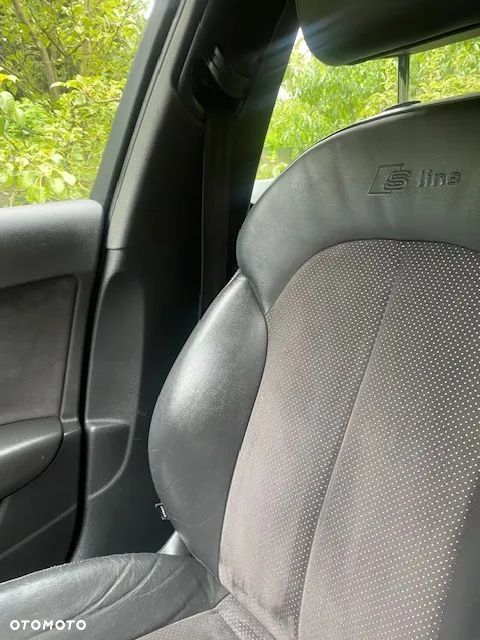 Audi A6 - 12