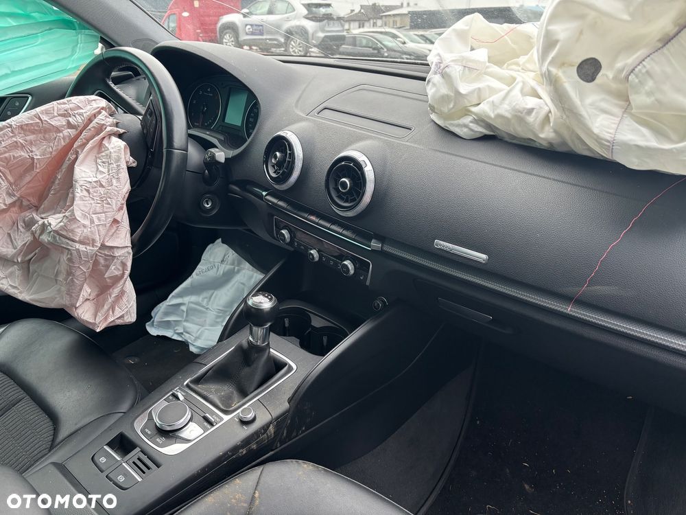 Audi A3 Limousine 2.0 TDI (clean diesel) S line Sportpaket - 6